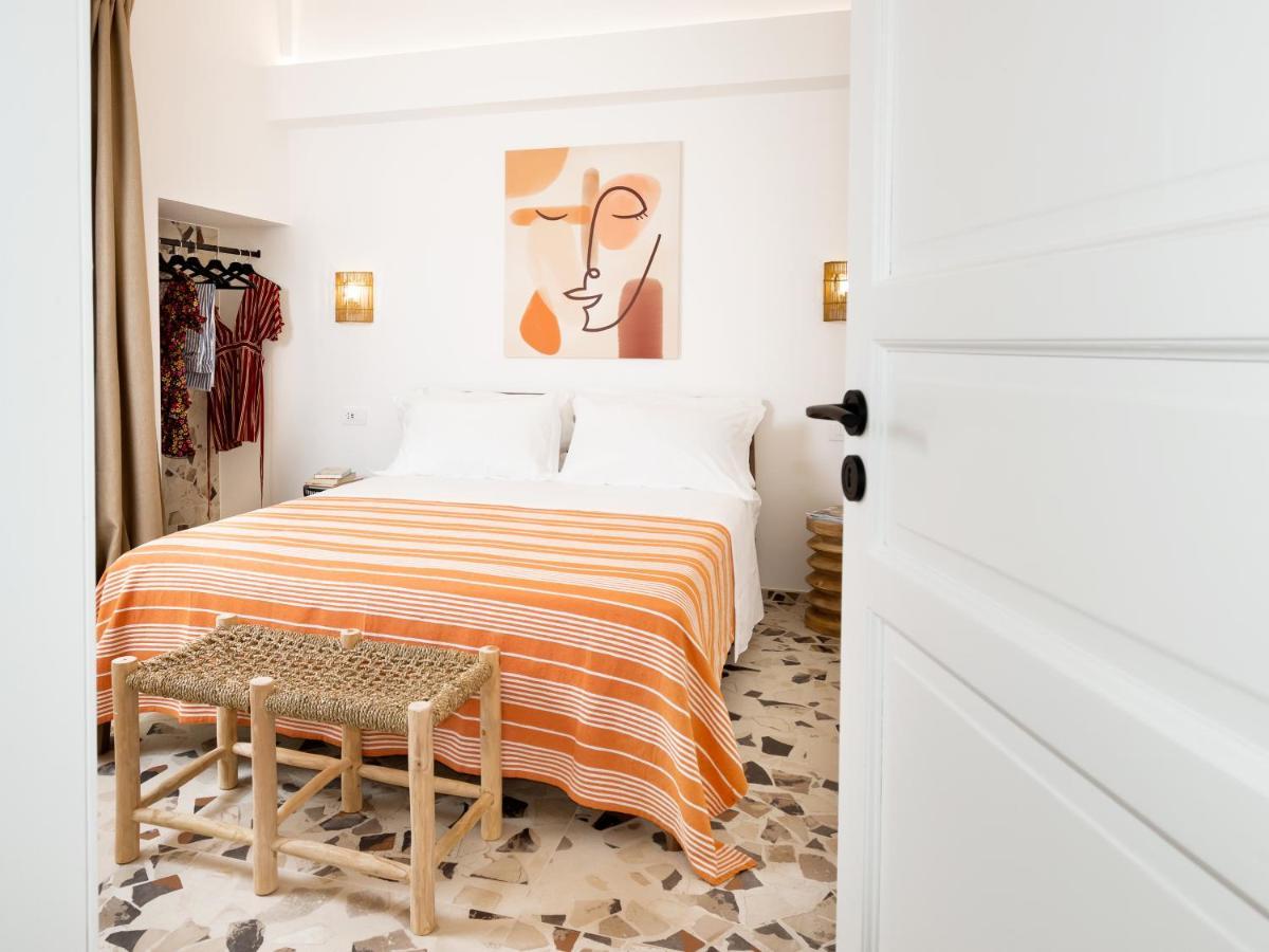 Cally Suite Room Martina Franca Exterior foto